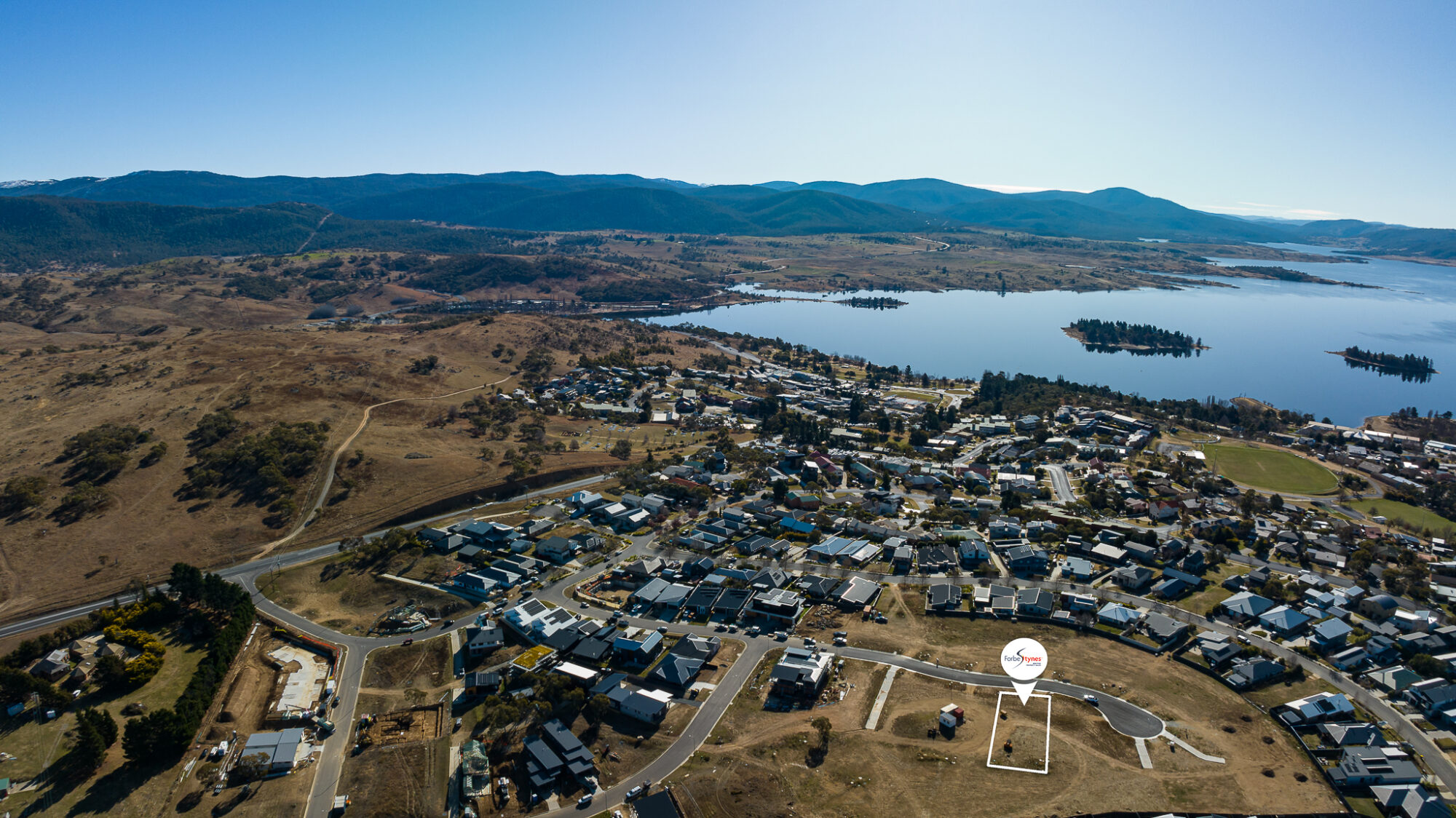 '16 Alice Street, Jindabyne' Dual Occupancy Regsitered 852sqm land