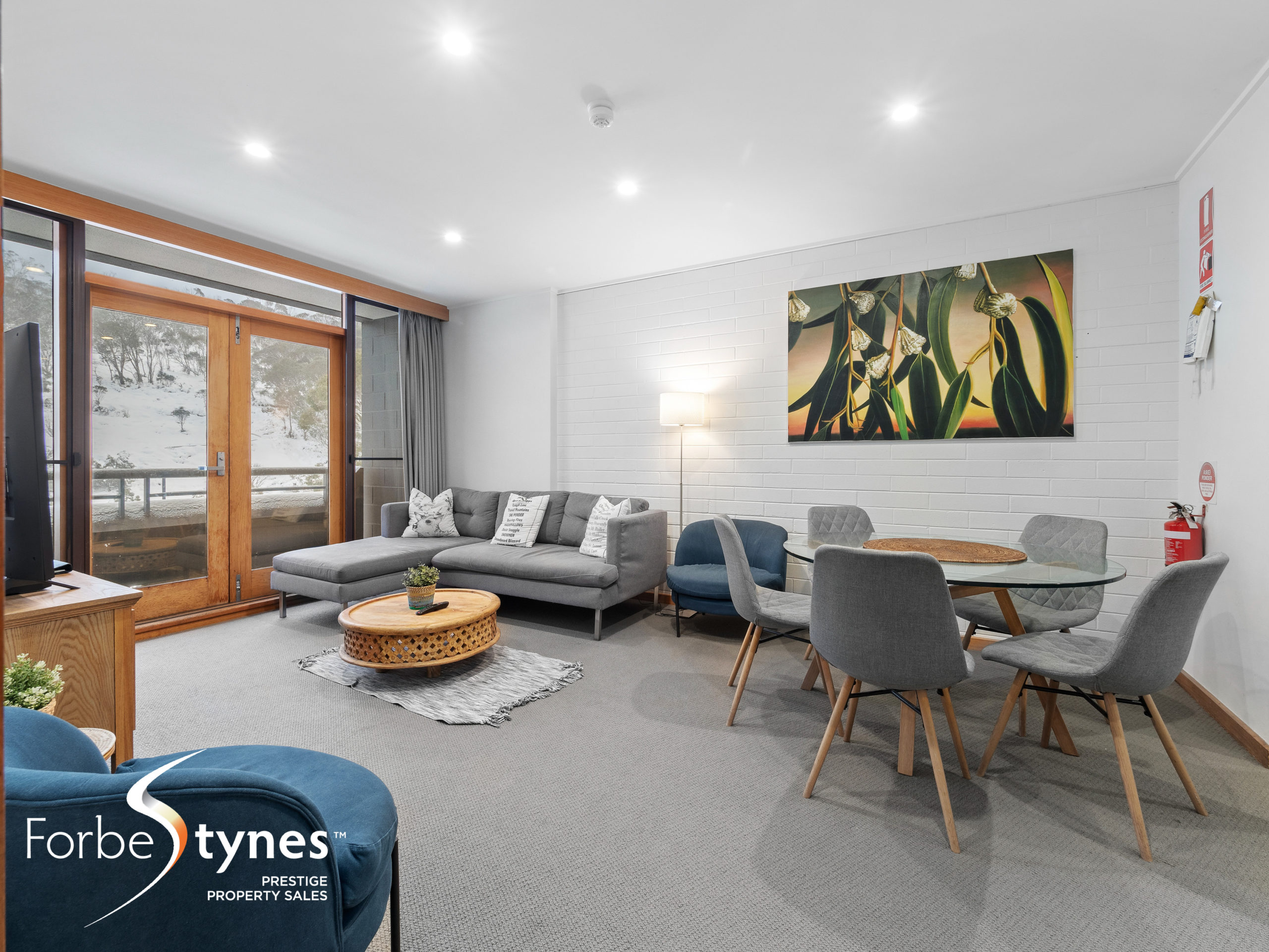 A Rare Find! Modernized Three Bedroom Thredbo Alpine Apartment