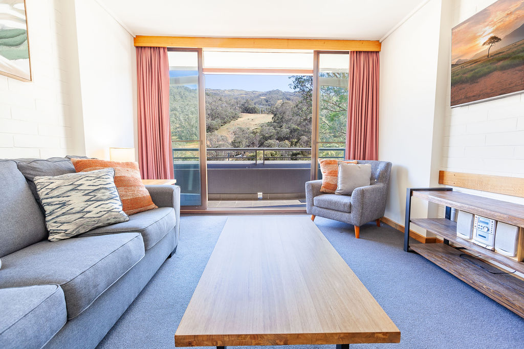 Outstanding views!! 3Bedroom Thredbo Alpine Apartment Forbes Stynes