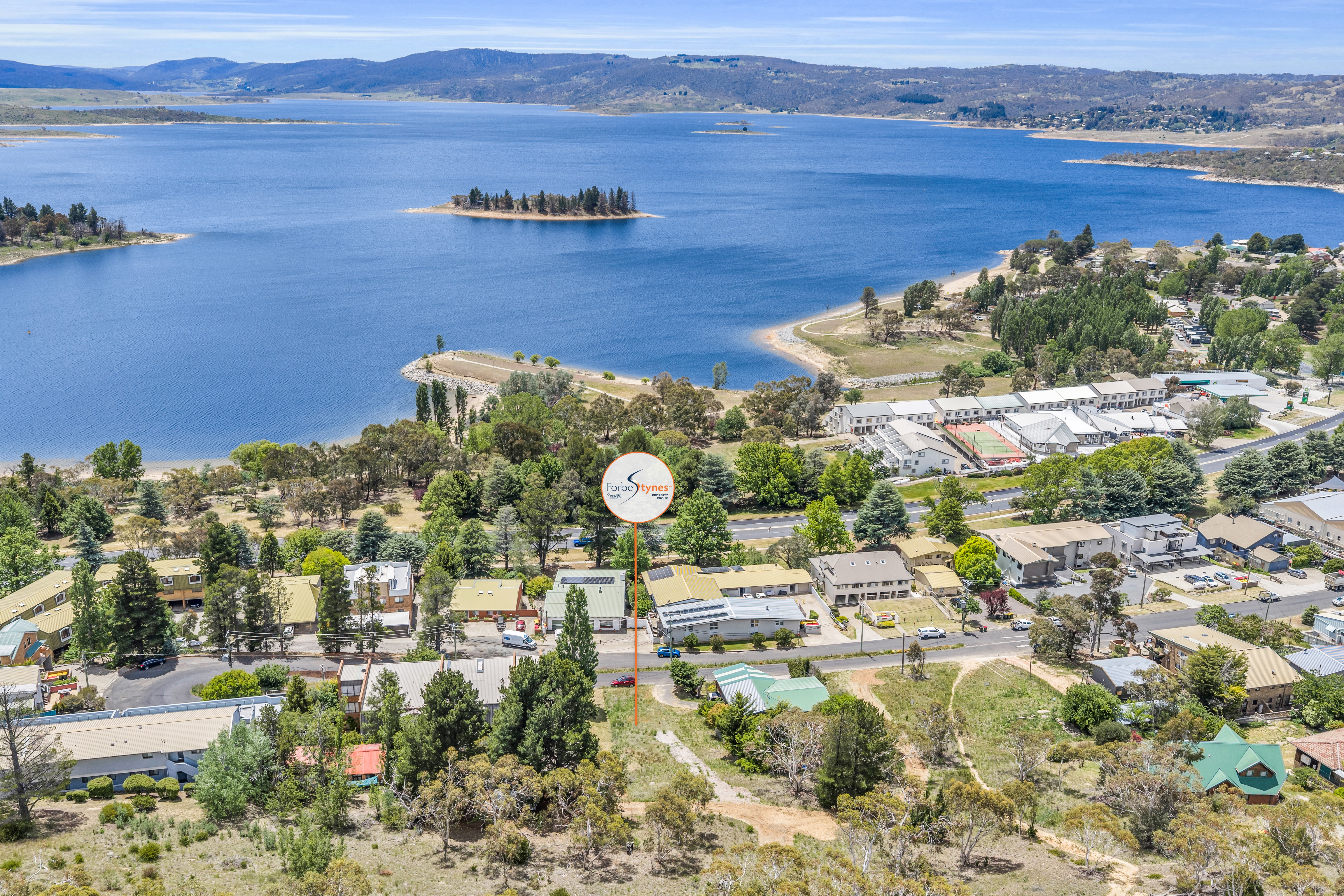 31 Clyde Street, Jindabyne NSW 2627, Jindabyne - Image 1